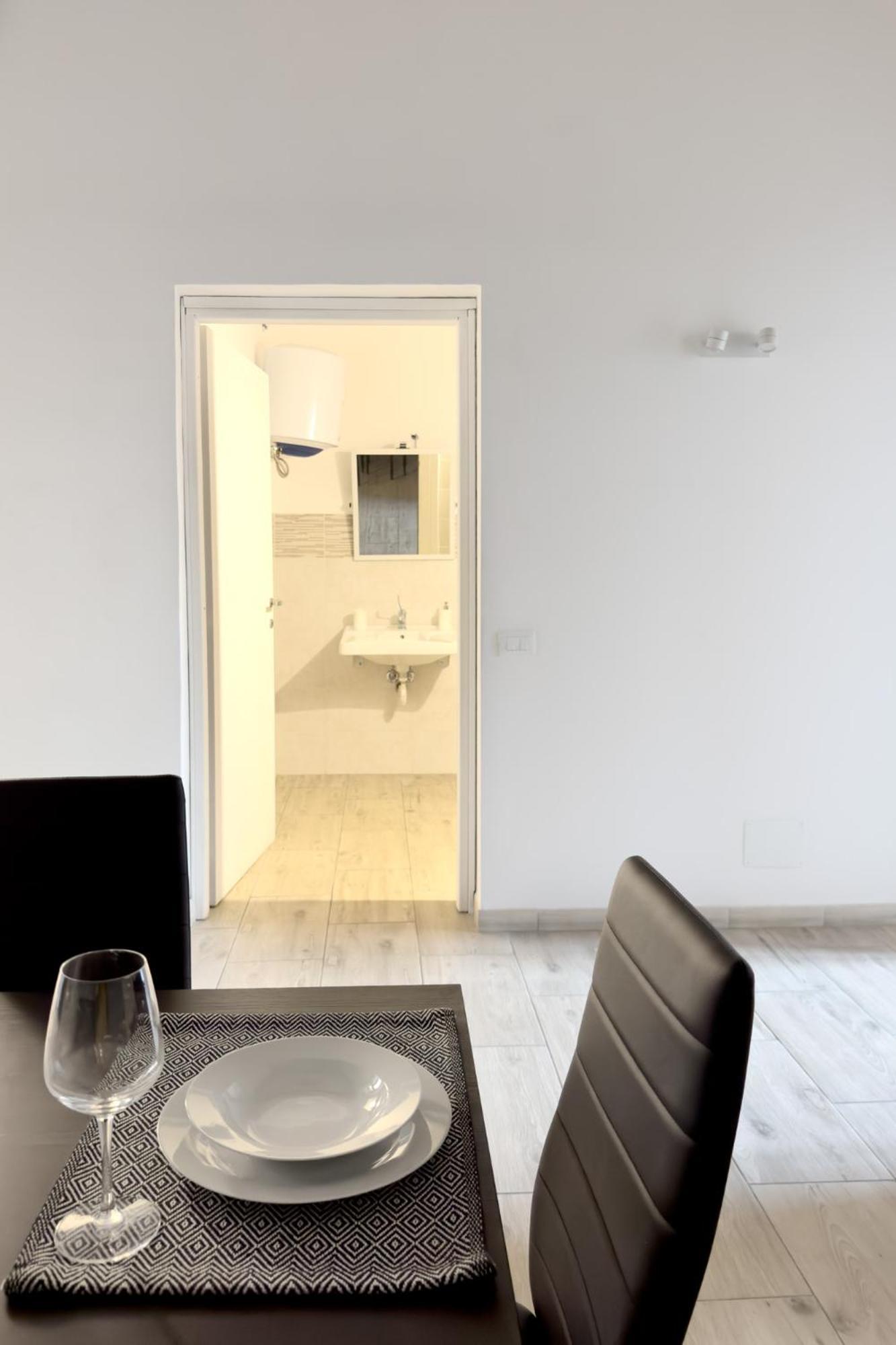 Casa L'8 Apartment คาตาเนีย ภายนอก รูปภาพ